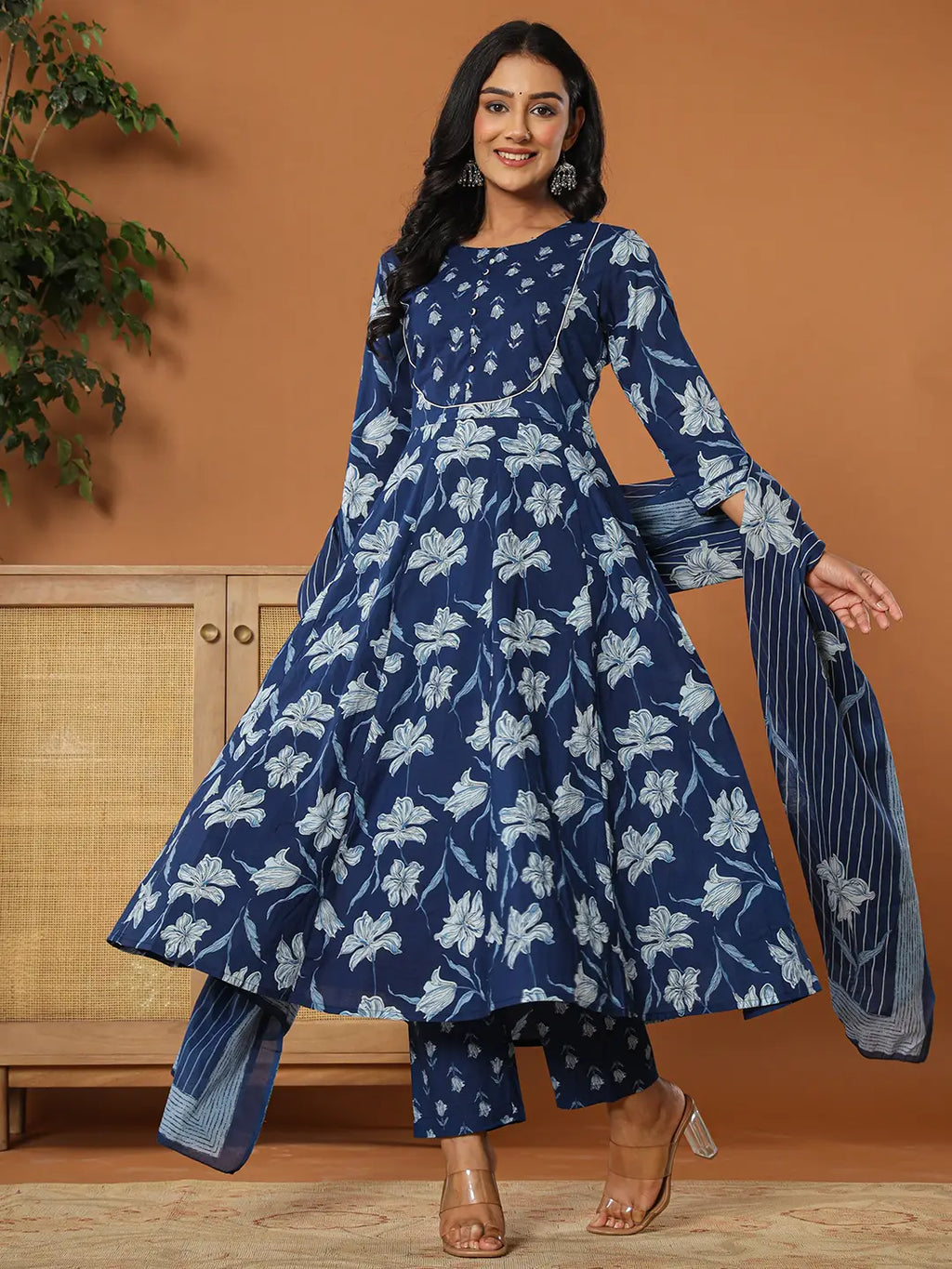 Yufta Cotton Blue Anarkali Dupatta Set | Grocsy