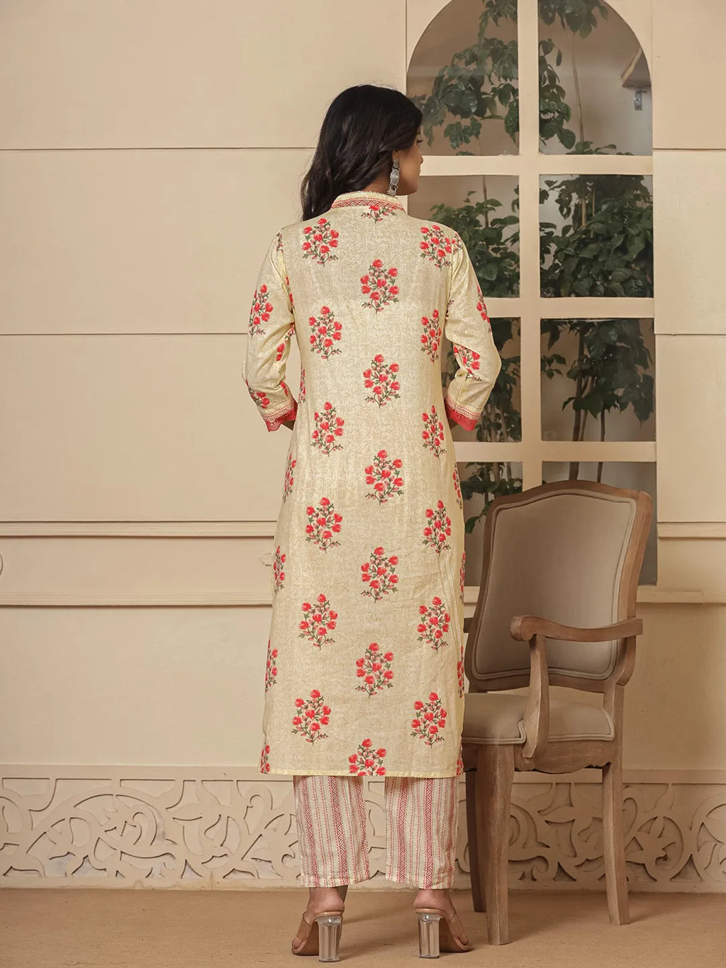 Yufta Cotton Cream And Peach Kurta Dupatta Set | Grocsy