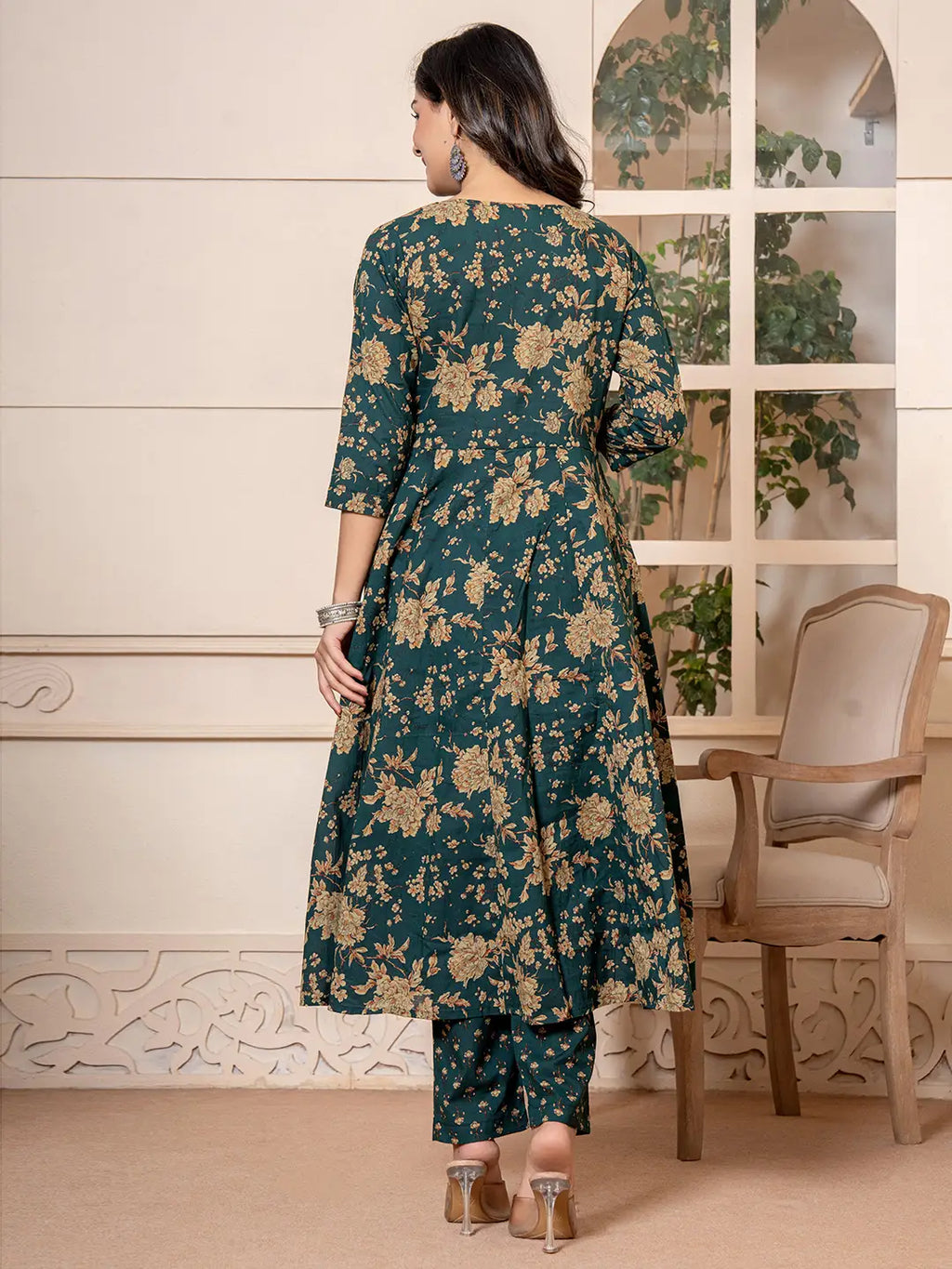 Yufta Cotton Green Anarkali Dupatta Set | Grocsy