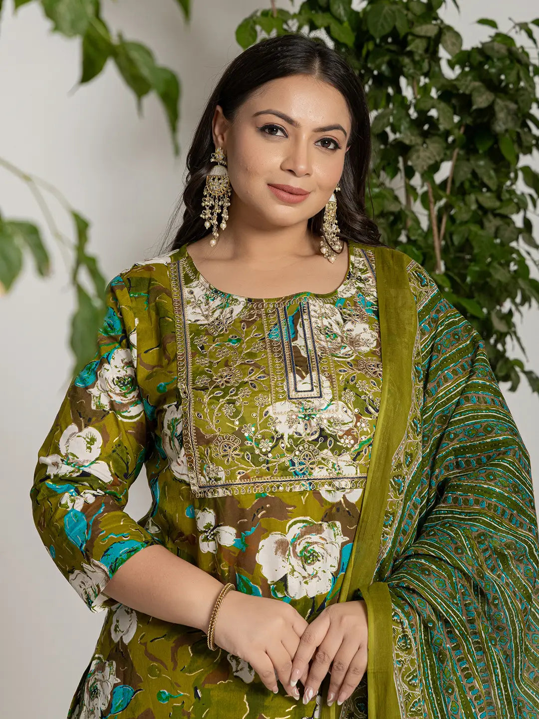 Yufta Cotton Green Embroidered Plus Size Kurta Dupatta Set | Grocsy