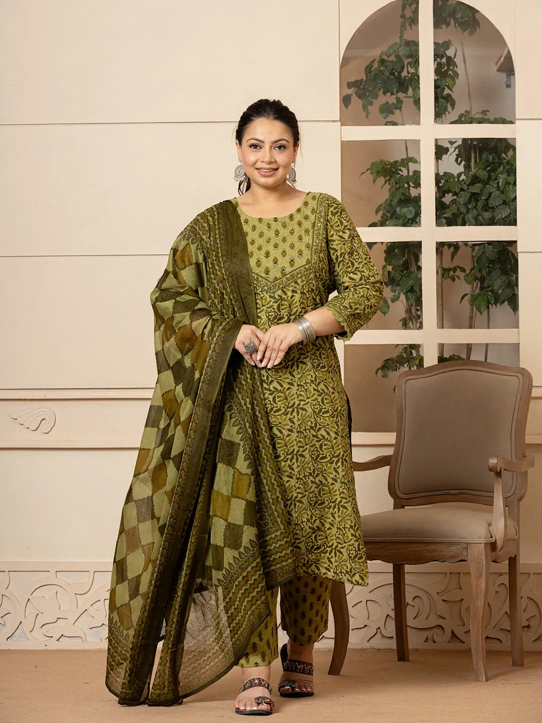 Yufta Cotton Green Kantha_Work Plus Size Kurta Dupatta Pant Set | Grocsy