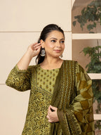 Yufta Cotton Green Kantha_Work Plus Size Kurta Dupatta Pant Set | Grocsy
