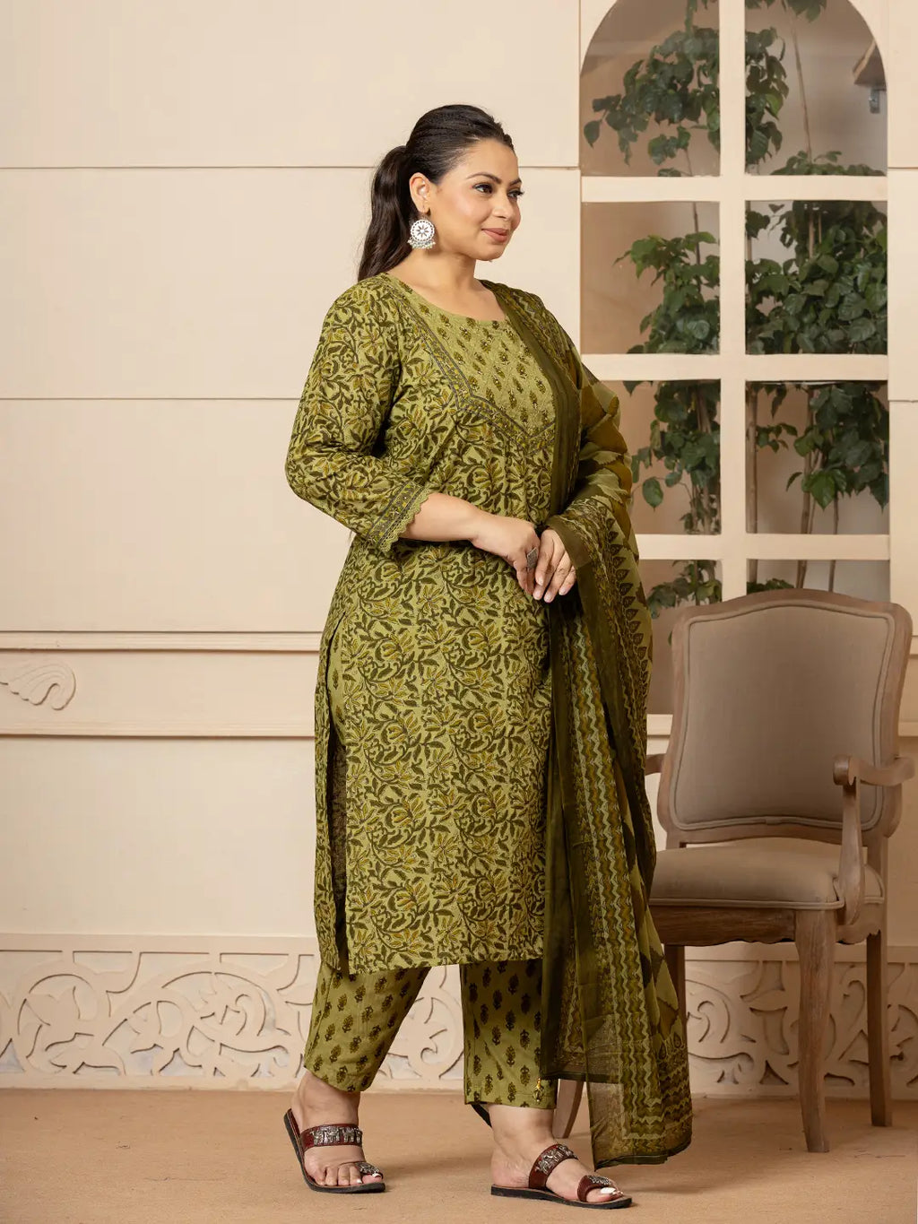 Yufta Cotton Green Kantha_Work Plus Size Kurta Dupatta Pant Set | Grocsy