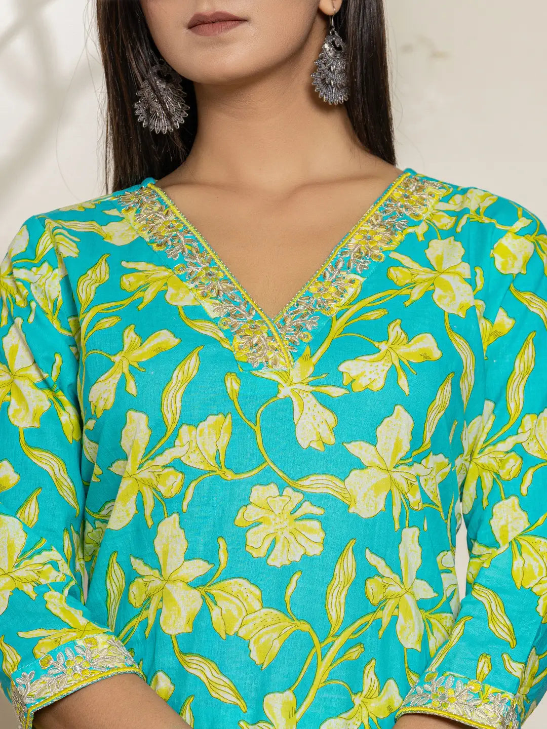 Yufta Cotton Green Kurta Dupatta Pant Set | Grocsy