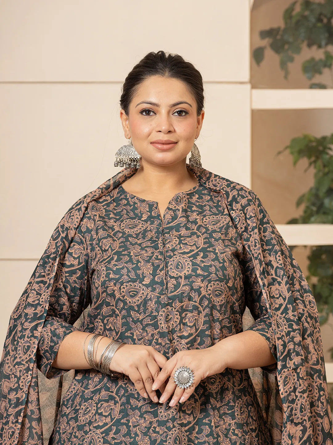 Yufta Cotton Green Plus Size Kurta Dupatta Set | Grocsy