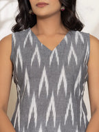 Yufta Cotton Grey Ikat Print Kurta Dupatta Set | Grocsy