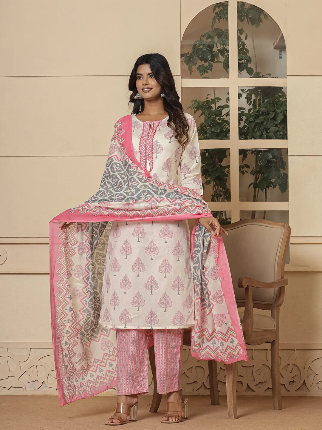 Yufta Cotton Pink And White Kurta Dupatta Set | Grocsy