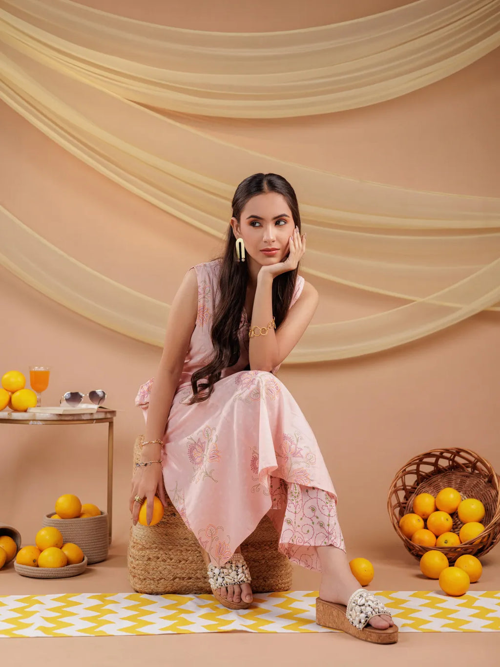 Yufta Cotton Pink Sleeveless Kurta Dupatta Set | Grocsy