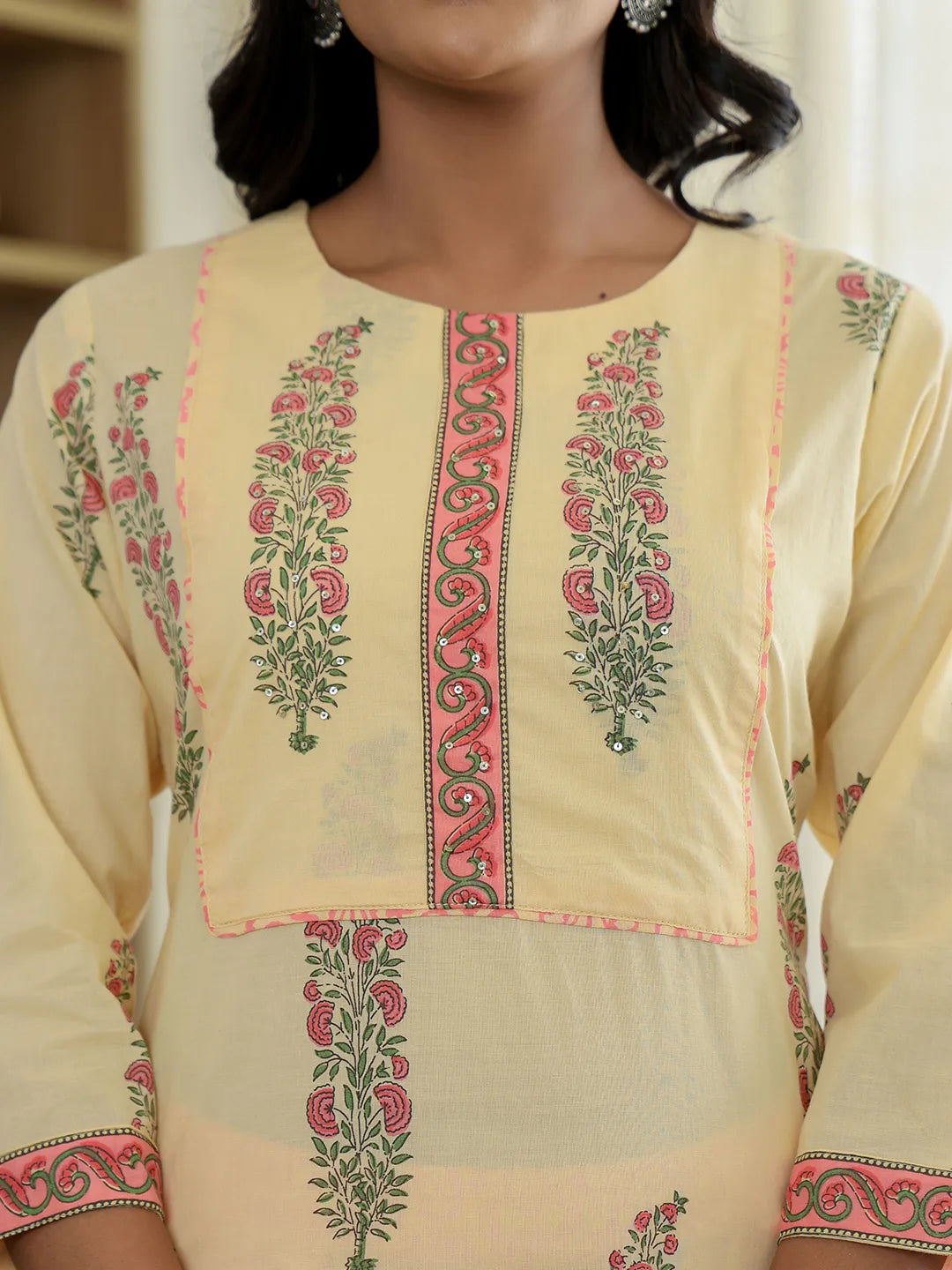 Yufta Cream Cotton Straight Ethnic Motifs Kurta Dupatta Set | Grocsy