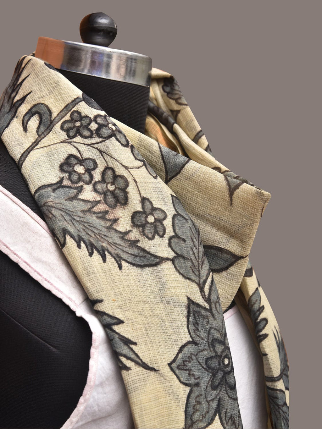 Cream Kalamkari Hand Painted Kota Silk Dupatta with Floral and Birds Design - Global Threads | Grocsy