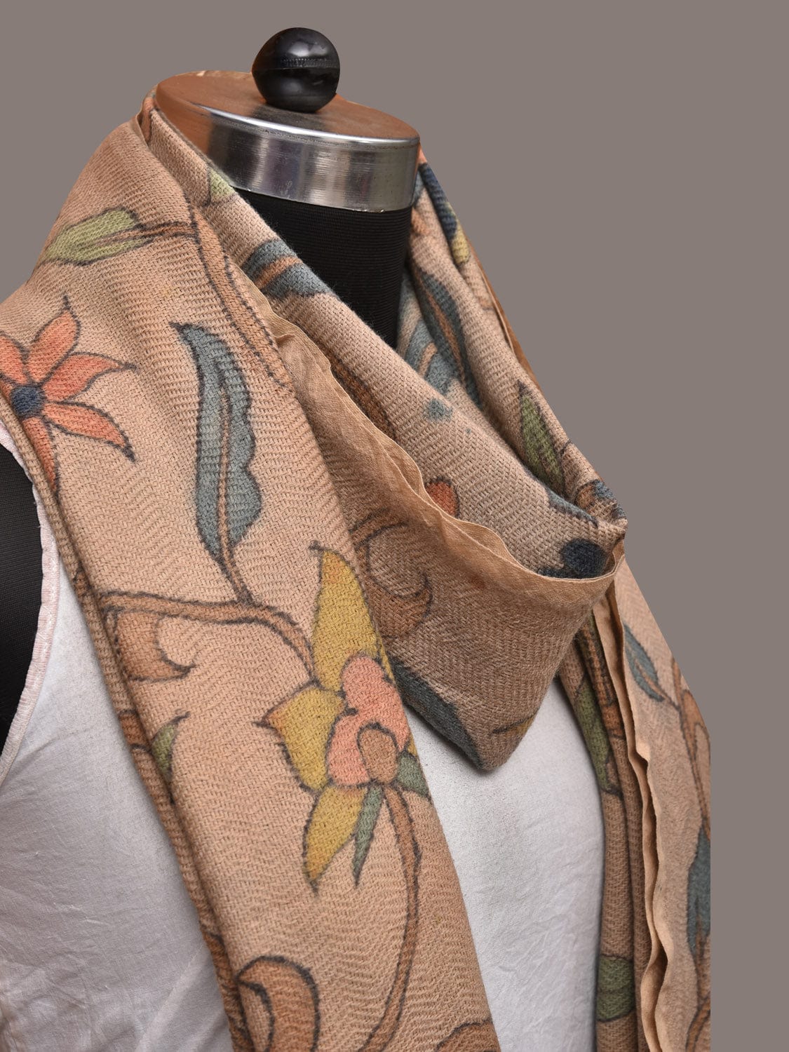Cream Kalamkari Hand Painted Woolen Handloom Stole with Floral Design - Global Threads | Grocsy