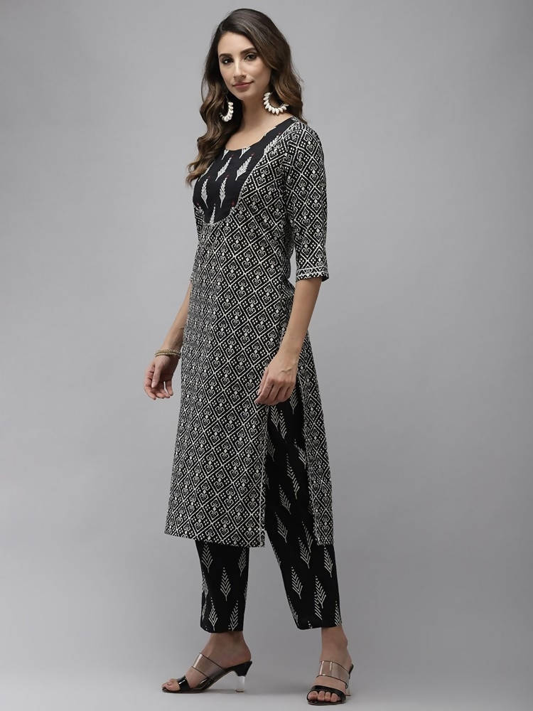Yufta Women Black & Off-White Ethnic Motifs Printed Thread Work Cotton Kurta Set & Dupatta | Grocsy