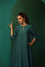 trueBrowns Teal Silk Handkerchief Kurta Pant Set | Grocsy