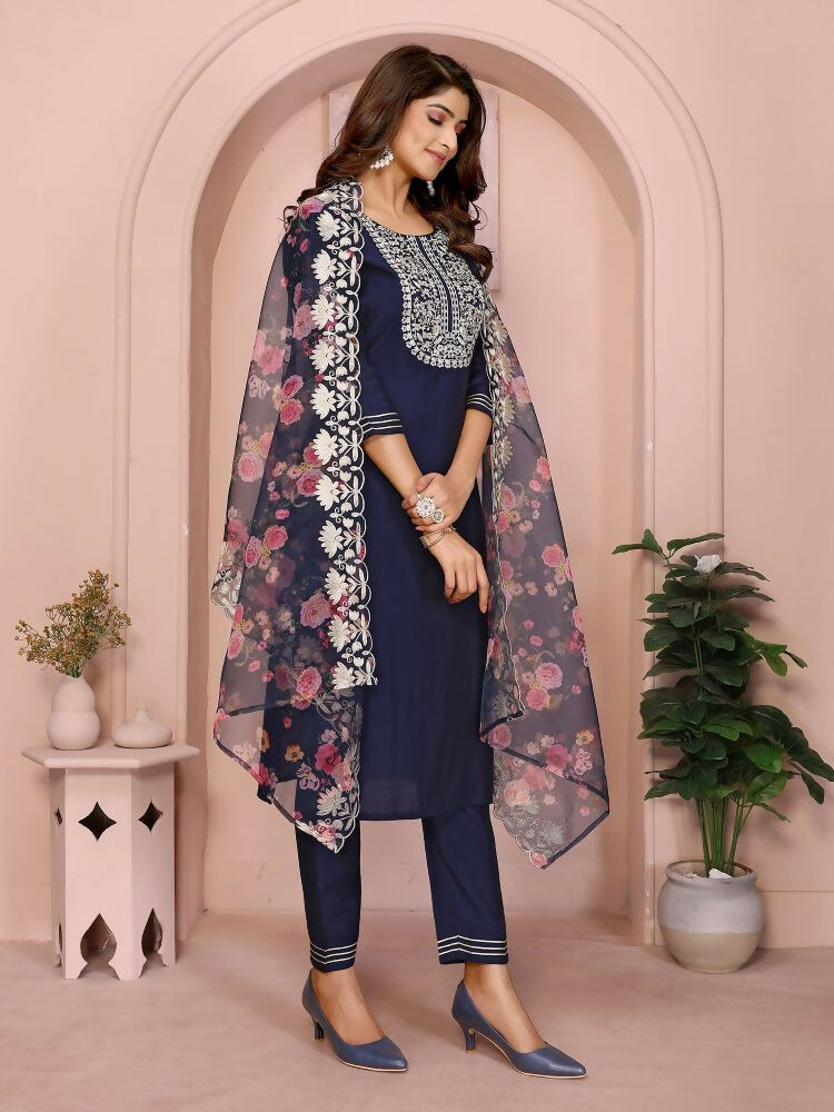 Joban Fashion Women Navy Blue Roman Embroidery Stitched Kurta Set | Grocsy