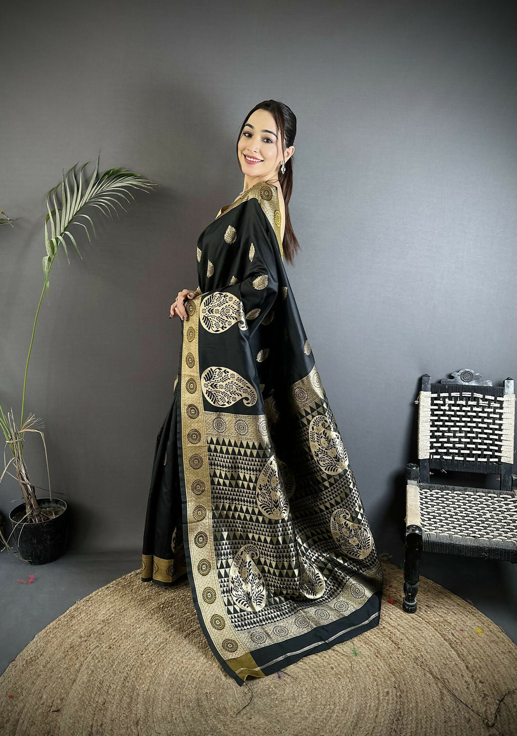 Joban Fashion Black Paisley Soft Silk Banarasi Saree | Grocsy