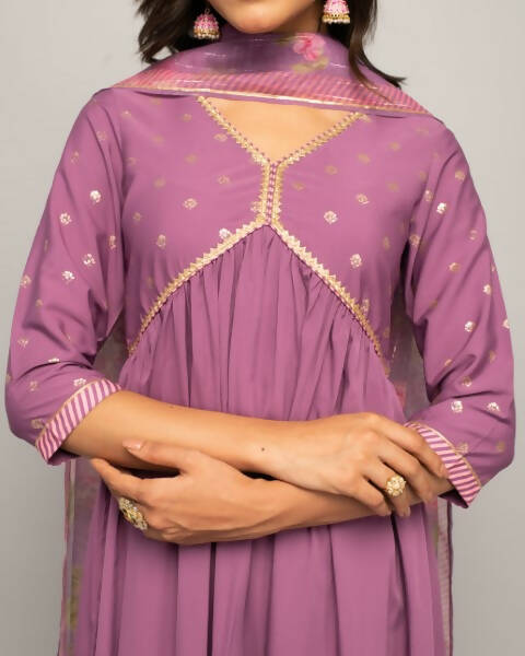 FIORRA Women's Lavender Creap A-Line Kurta Pant With Dupatta | Grocsy