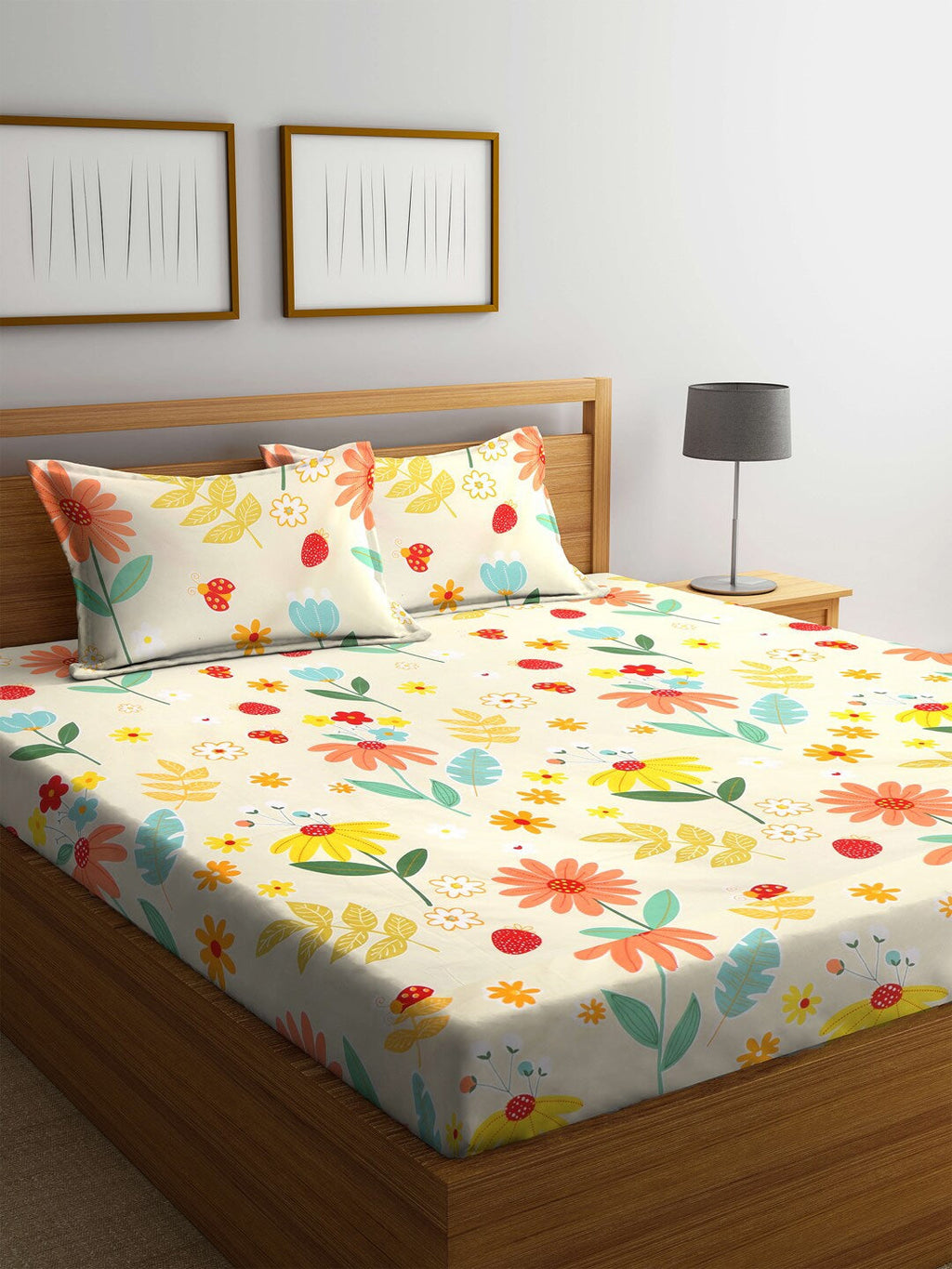 KLOTTHE White & Yellow Printed 300 TC Double King Fitted Bedsheet With 2 Pillow Covers | Grocsy