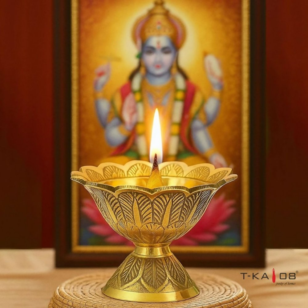 CraftVatika Brass Traditional Devdas Puja Lamp For Decor | Grocsy