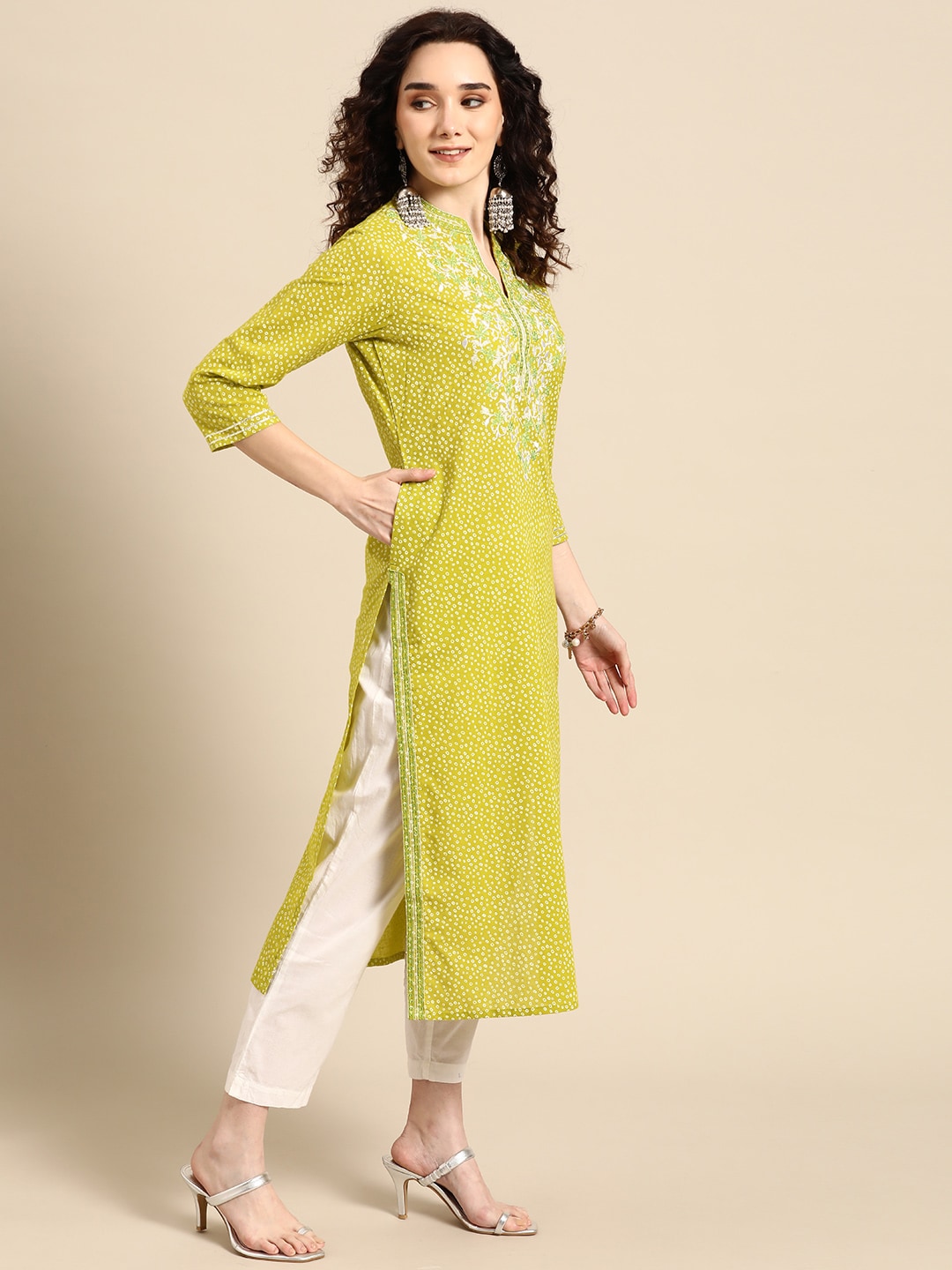 Sangria Women Lime Green Floral Embroidered Thread Work Pastels Kurta | Grocsy