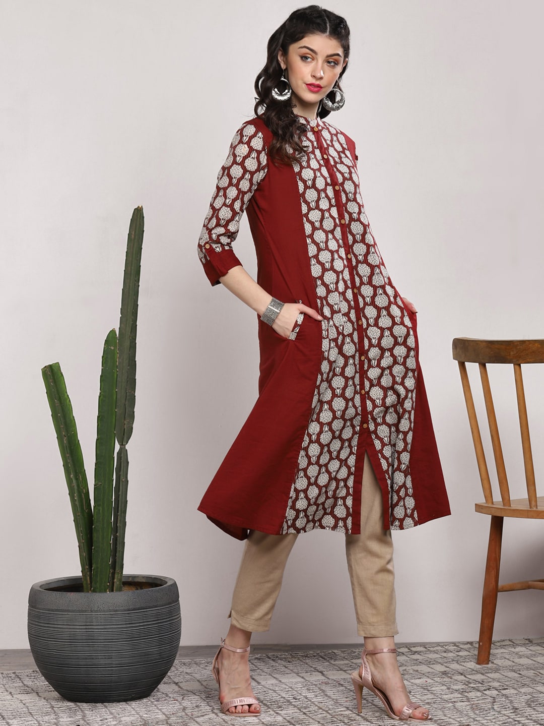 Sangria Women Maroon & Beige Printed Straight Kurta | Grocsy