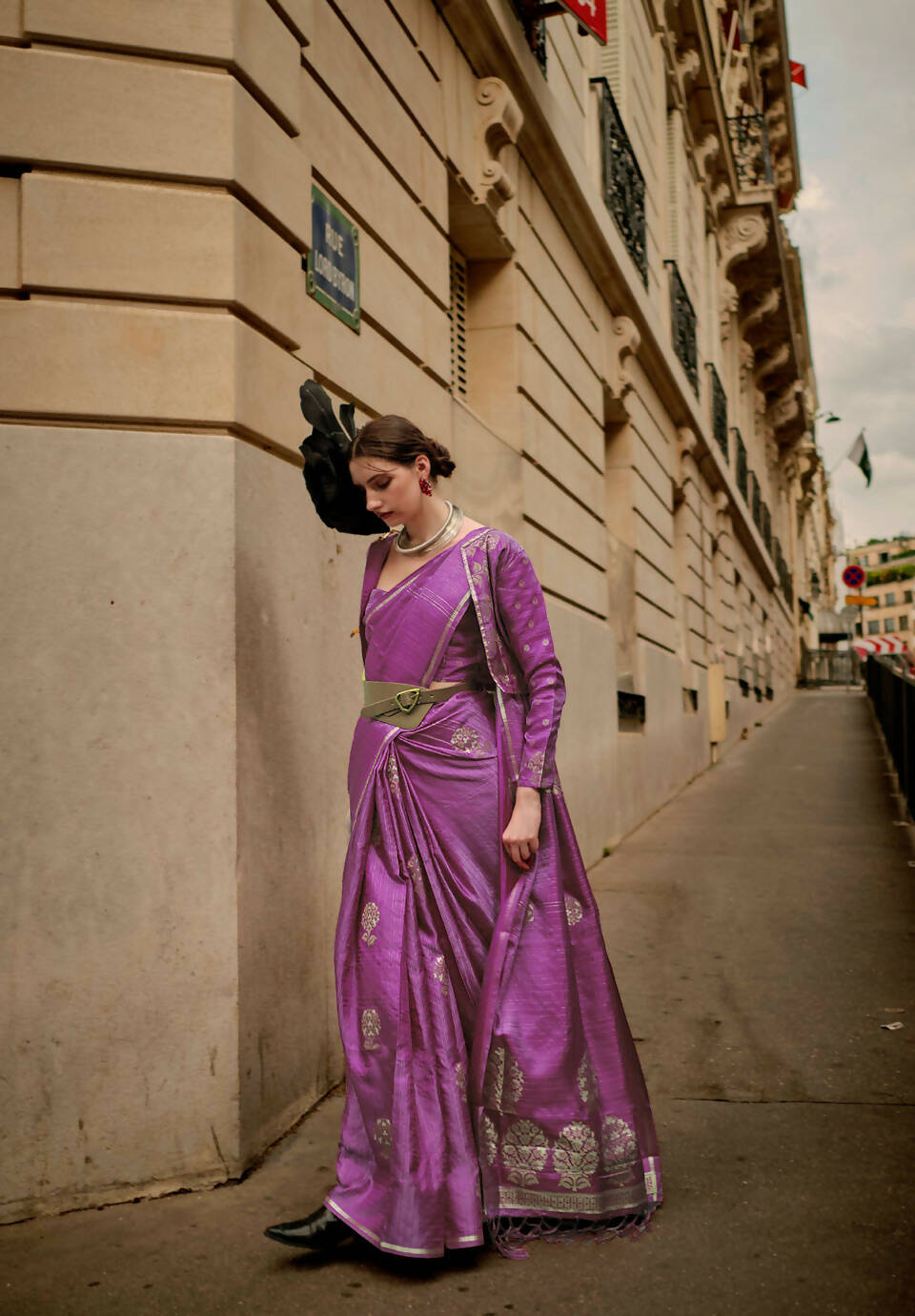Viola Purple Weavead Thread & Zari Work, Handloom Weaving Banarasi Satin Silk Saree - Rajtex Kronicle Silk | Grocsy