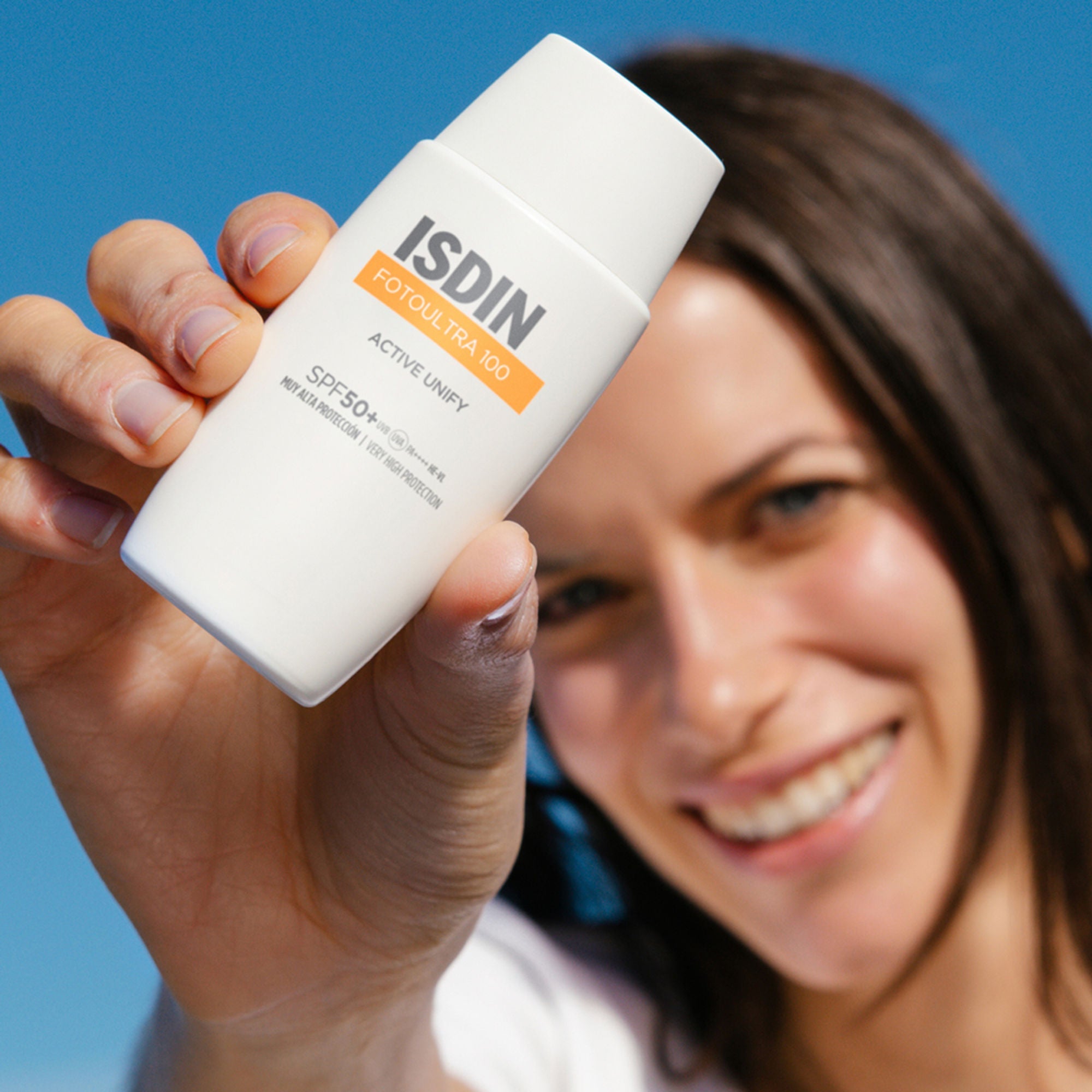 ISDIN Foto Ultra 100 Active Unify Fusion Fluid SPF 50+ | Grocsy