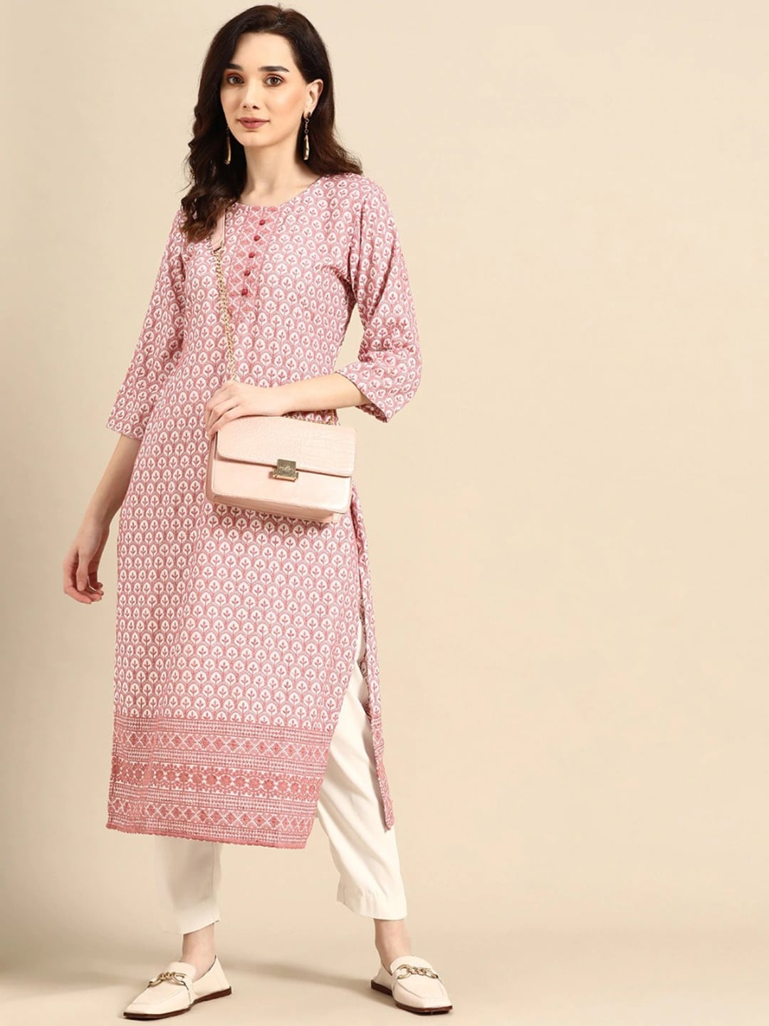 Sangria Geometric Embroidered Sequinned Kurta | Grocsy
