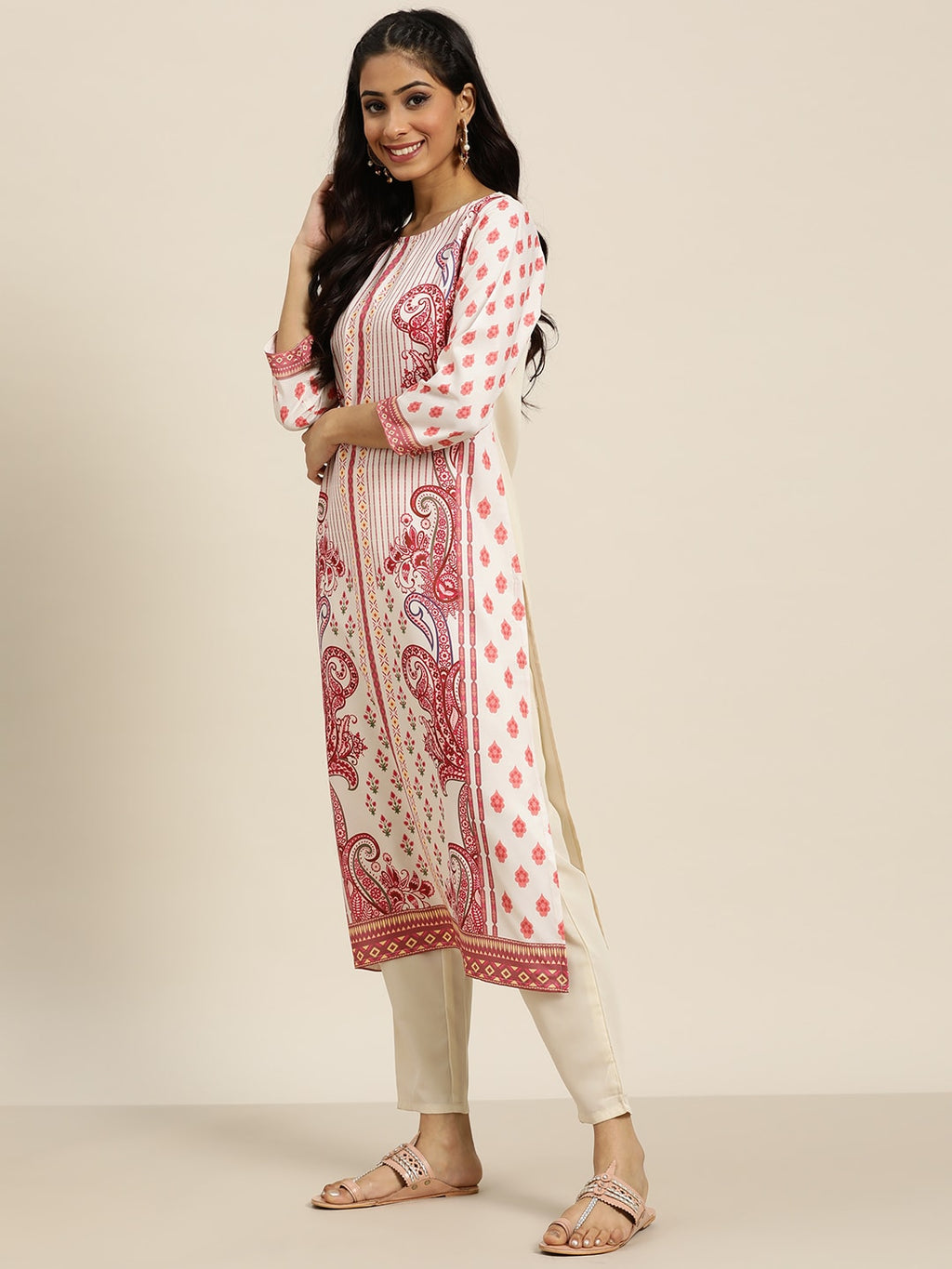 Sangria Women White & Maroon Paisley Printed Kurta with Trousers | Grocsy