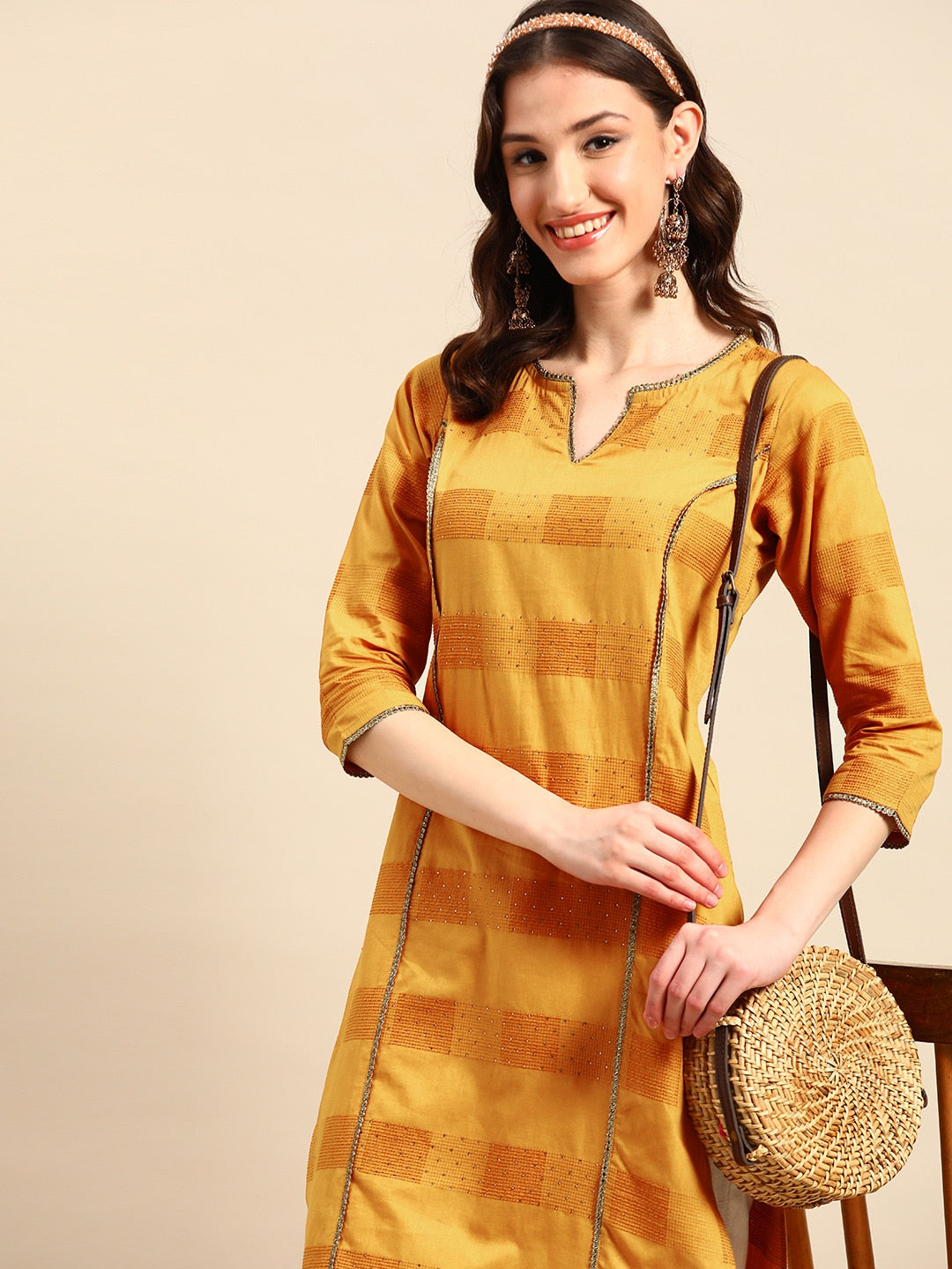 Sangria Embellished Cotton Kurta | Grocsy