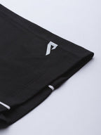 Alcis Men Black Solid Slim Fit Gym T-shirt | Grocsy