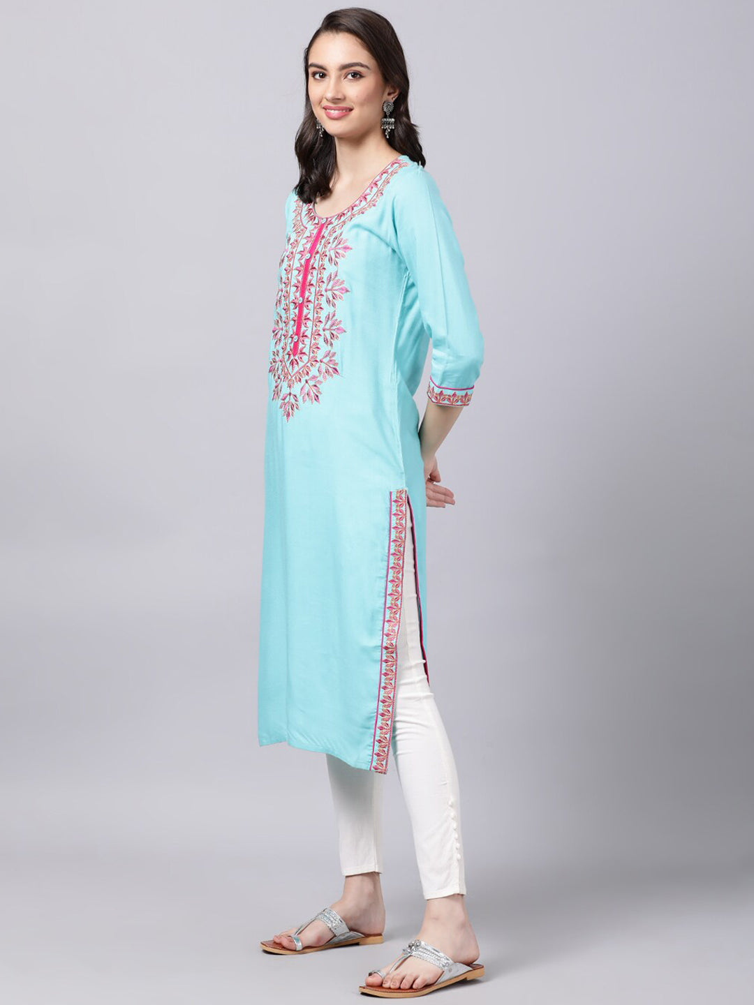 Souchii Women Blue & Pink Embroidered Round Neck Straight Kurta | Grocsy