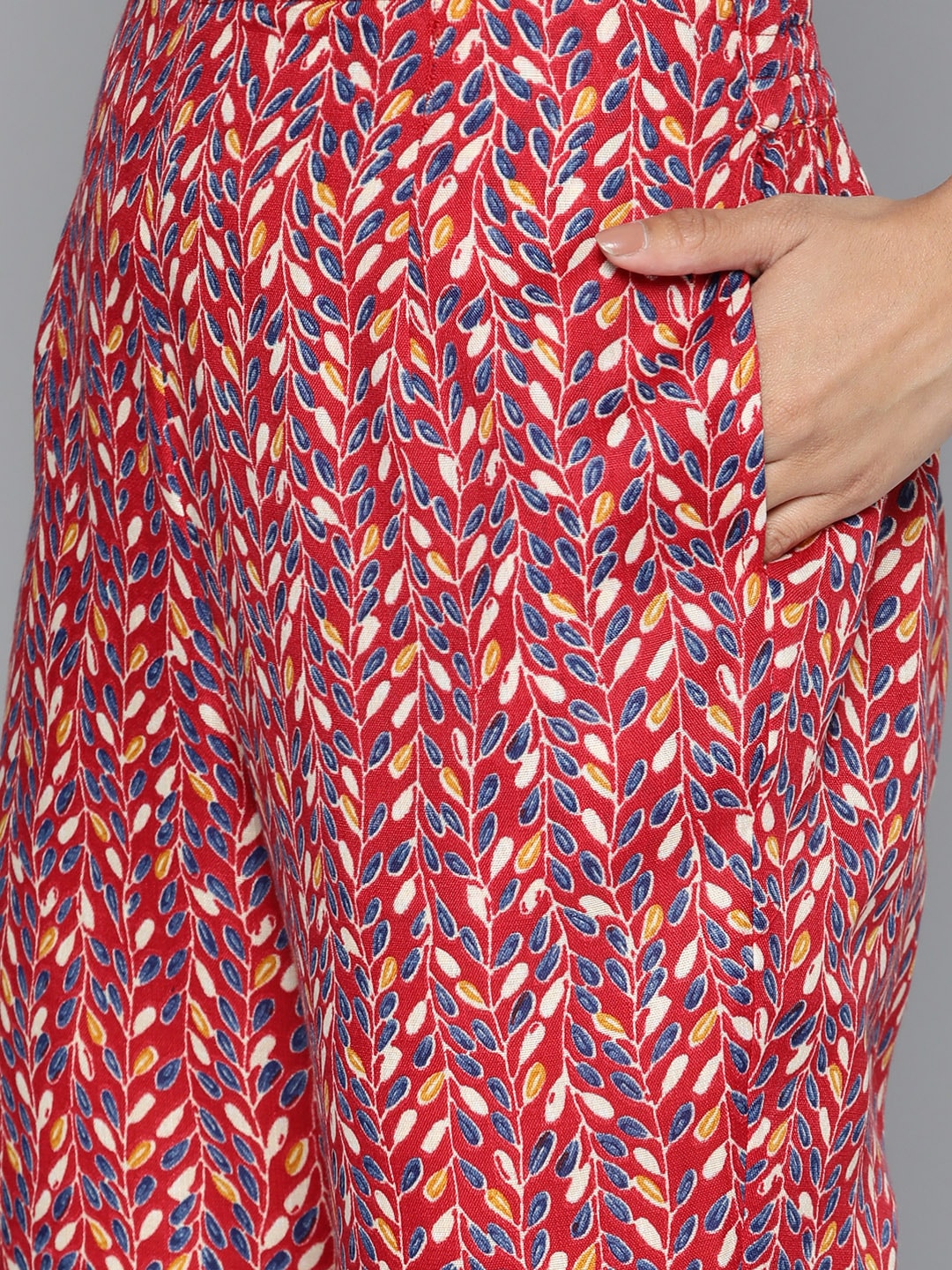 HERE&NOW Floral Printed Regular Kurta with Palazzos | Grocsy