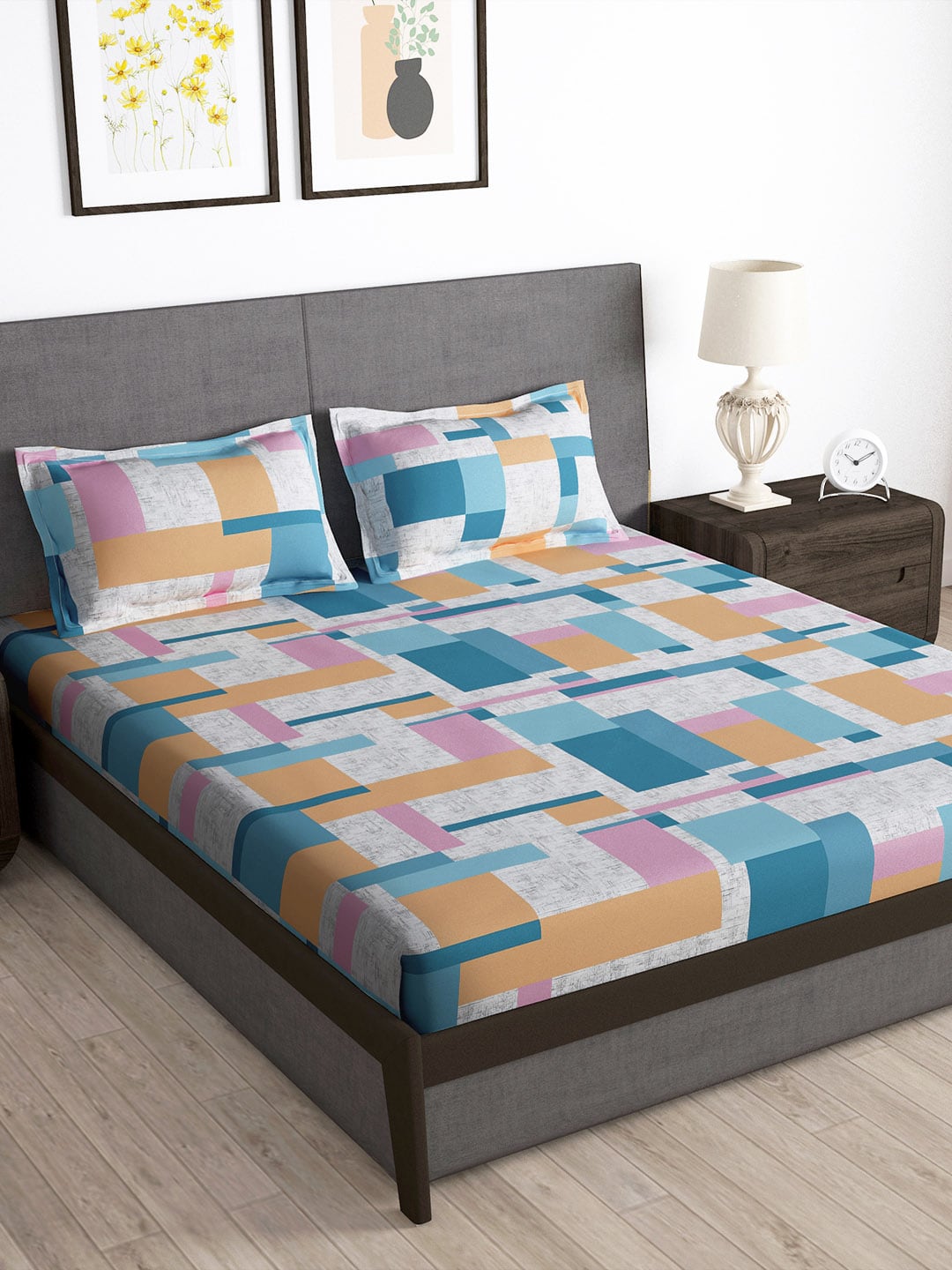 Story@home Arena Grey & White Printed 180 TC Bedsheet & Pillow Covers | Grocsy