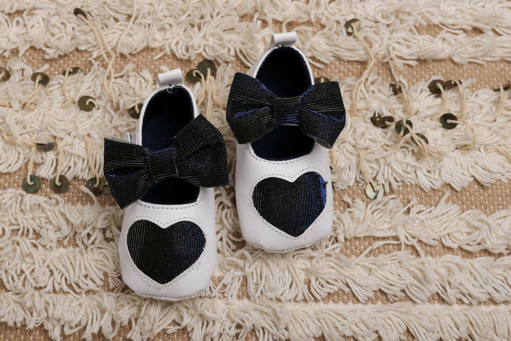 Tiny Bugs Girls Heart Bow Detailing Booties - White & Black | Grocsy