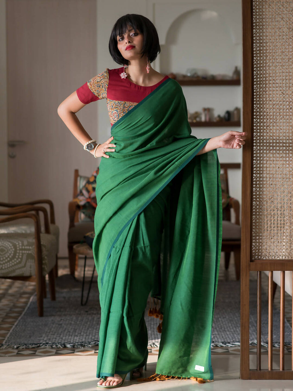 Suta Green Solid Cotton Blend Saree | Grocsy