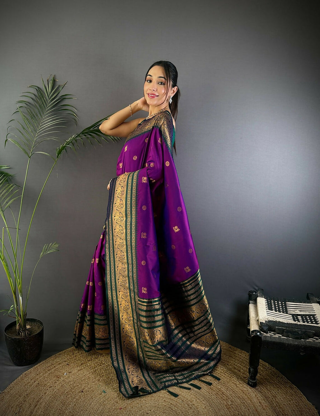 Joban Fashion Banarasi Magenta Woven Soft Silk Saree | Grocsy