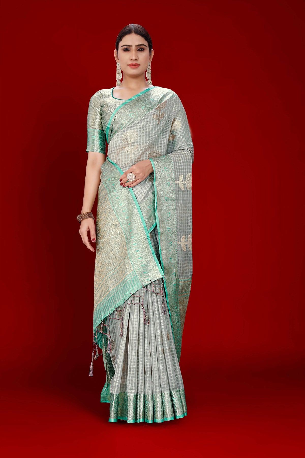 Grey Soft Organza Woven Design Saree With Unstitched Blouse Piece - Zaara | Grocsy