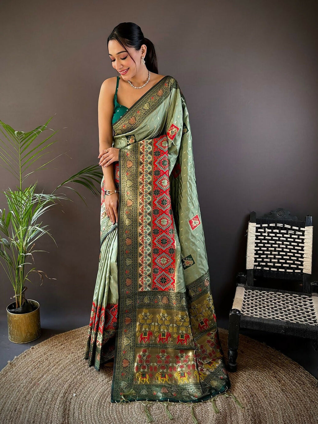 Joban Fashion Grey Small Butti Banarasi Silk Sarees | Grocsy