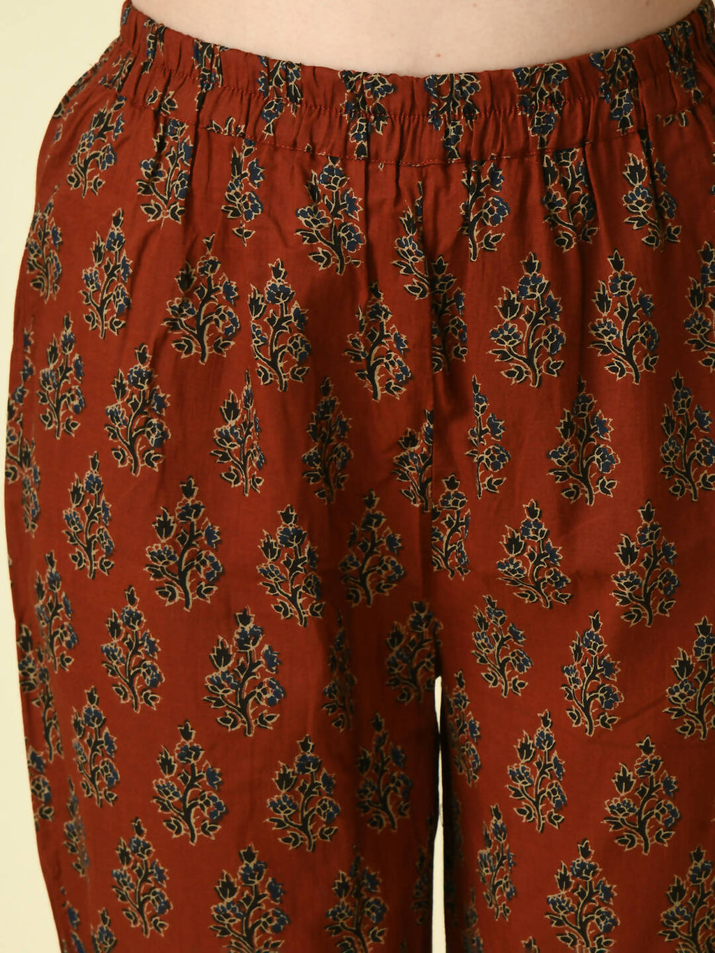 Myshka Women's Multi A-Line Kurta & Trousers | Grocsy