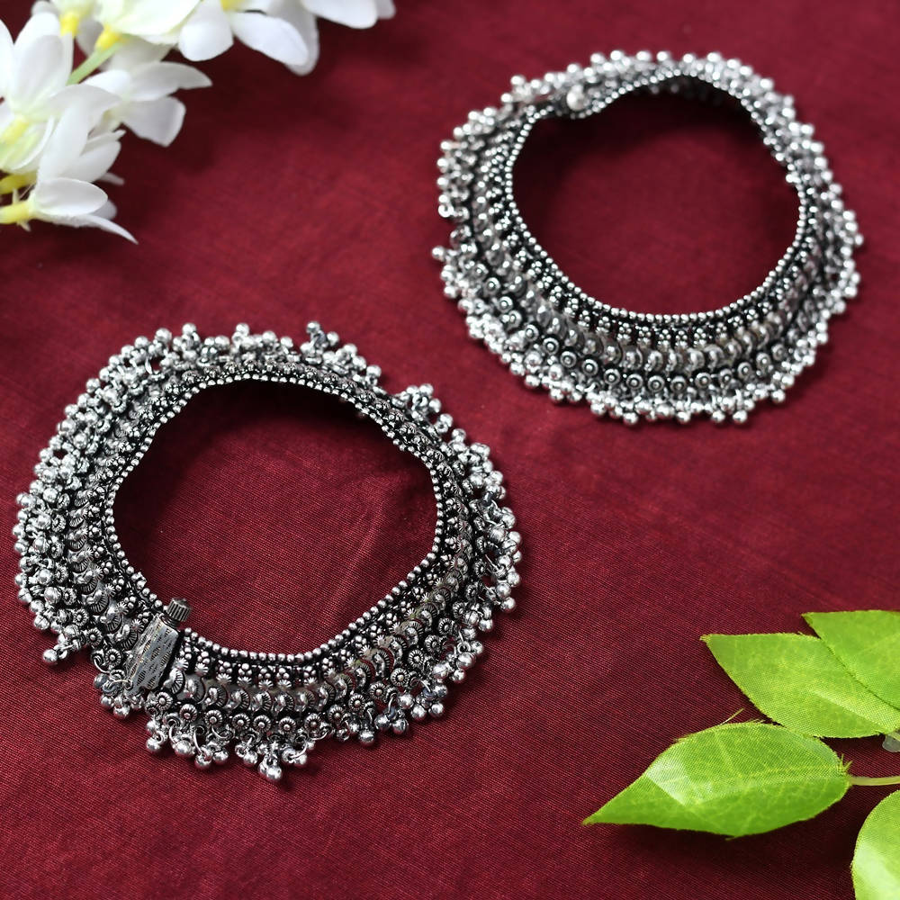 Mominos Fashion Kamal Johar Oxidised Silver Heavy Design Anklets | Grocsy