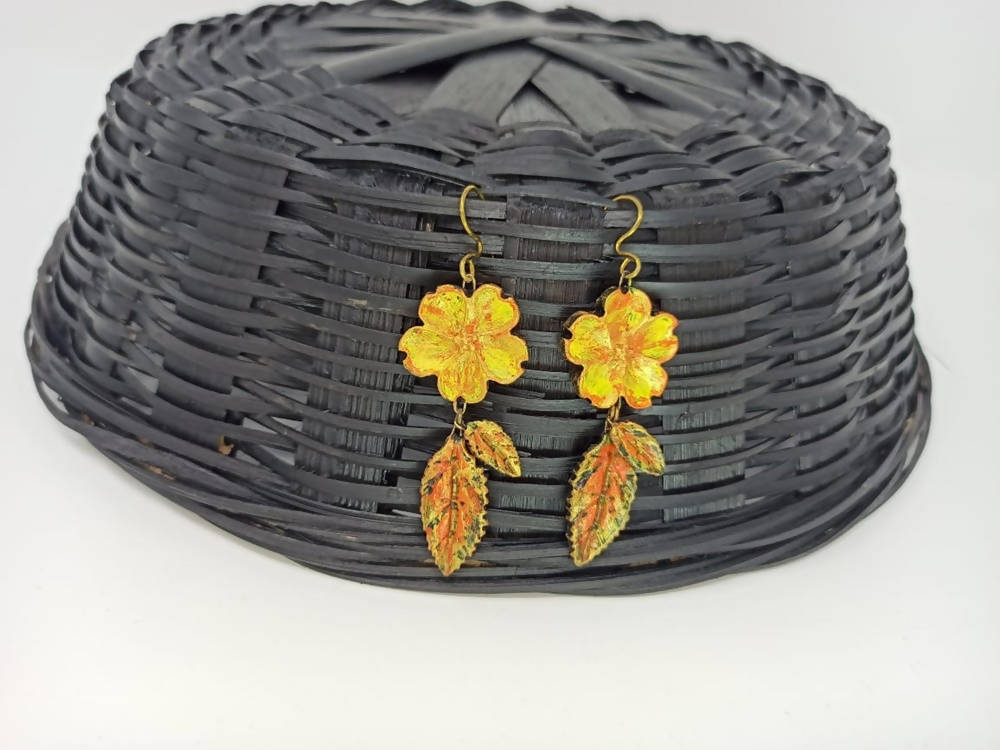 Terracotta Beautiful Autumn Flower Hangings | Grocsy