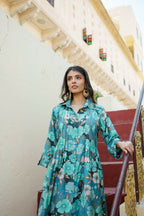 Vaasva Women Teal Muslin Tucks Kurta & Pant Set | Grocsy