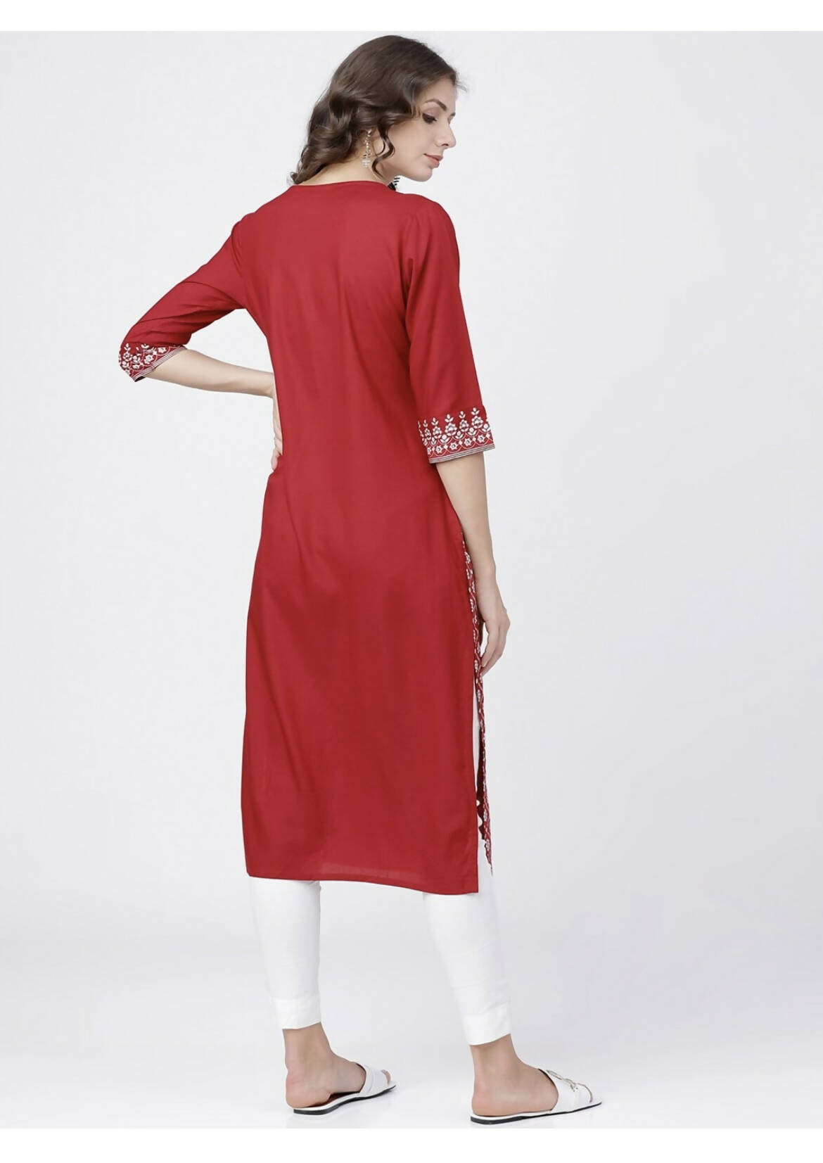 Cheera Embellished Daily Wear Cotton Blend Kurta - Red & White | Grocsy