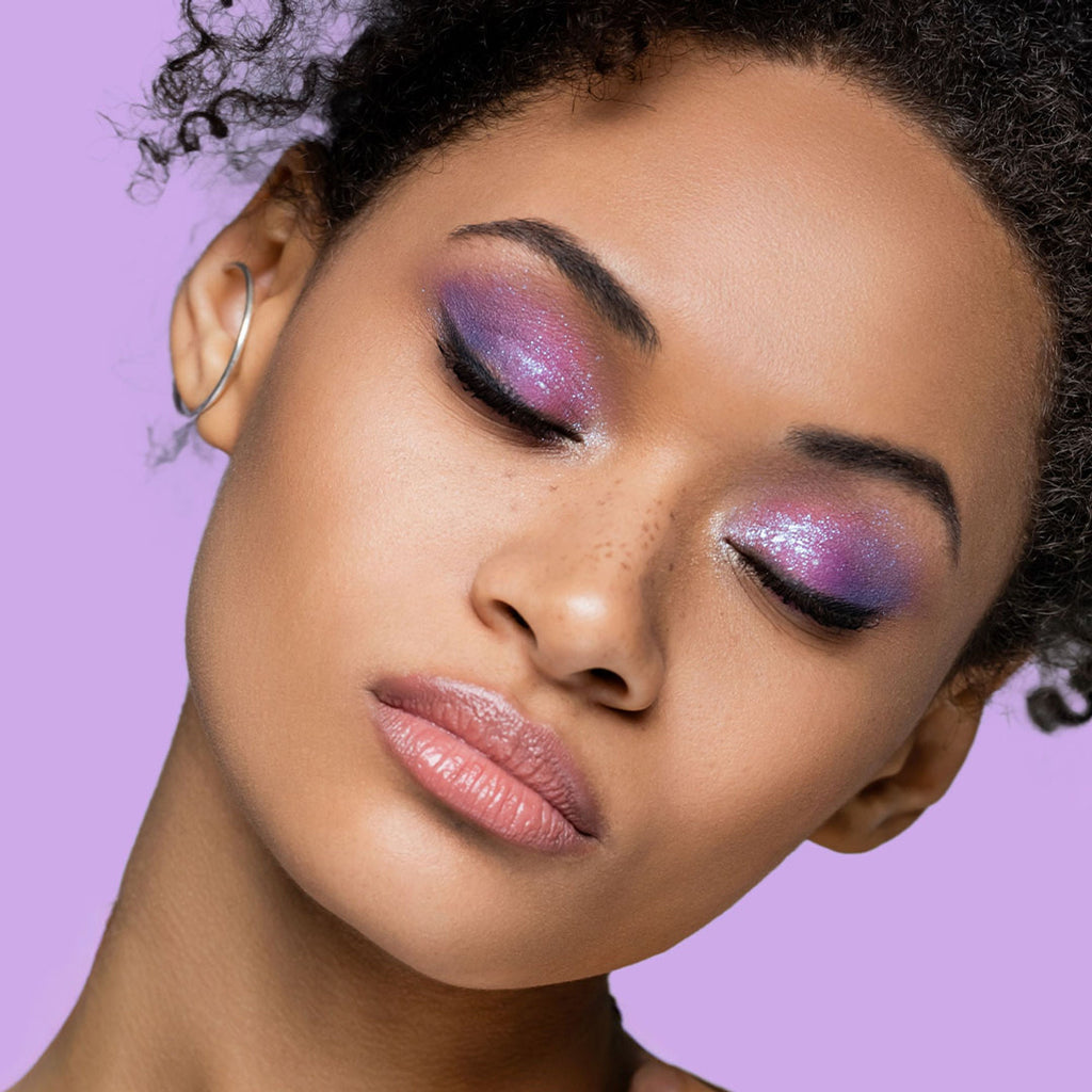 Makeup Revolution Reflective Eyeshadow Palette - Ultra Violet | Grocsy
