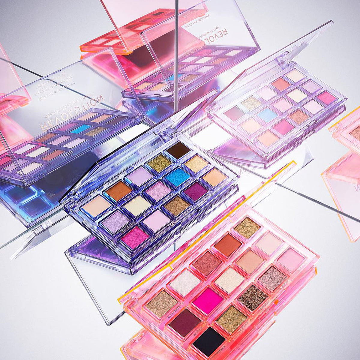 Makeup Revolution Reflective Eyeshadow Palette - Ultra Violet | Grocsy