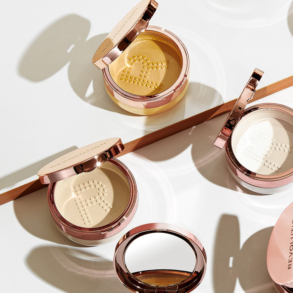 Makeup Revolution Conceal & Fix Setting Powder - Light Yellow | Grocsy