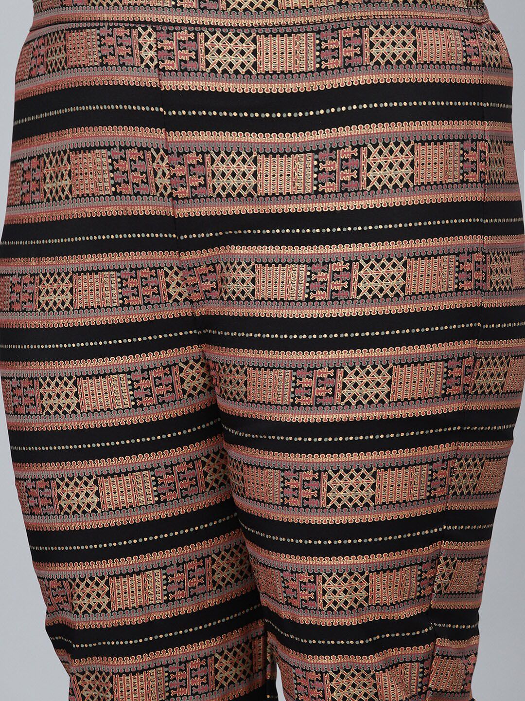 Sztori Plus Size Abstract Printed Straight Kurta with Trousers | Grocsy