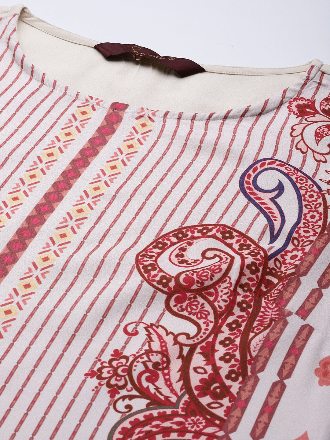 Sangria Women White & Maroon Paisley Printed Kurta with Trousers | Grocsy