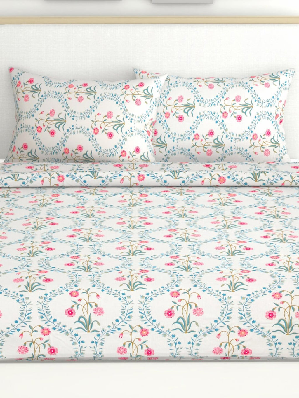 haus & kinder Blossoms Pink & White 186 TC Cotton Queen Bedsheet With 2 Pillow Covers | Grocsy
