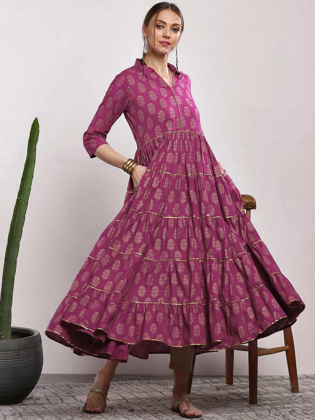Sangria Women Pink Printed Tiered Anarkali Kurta | Grocsy